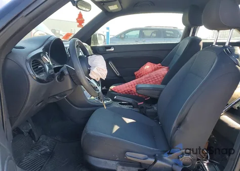 2013 Volkswagen Beetle z USA, uszkodzony, nr VIN 3VWFP7AT5DM688875